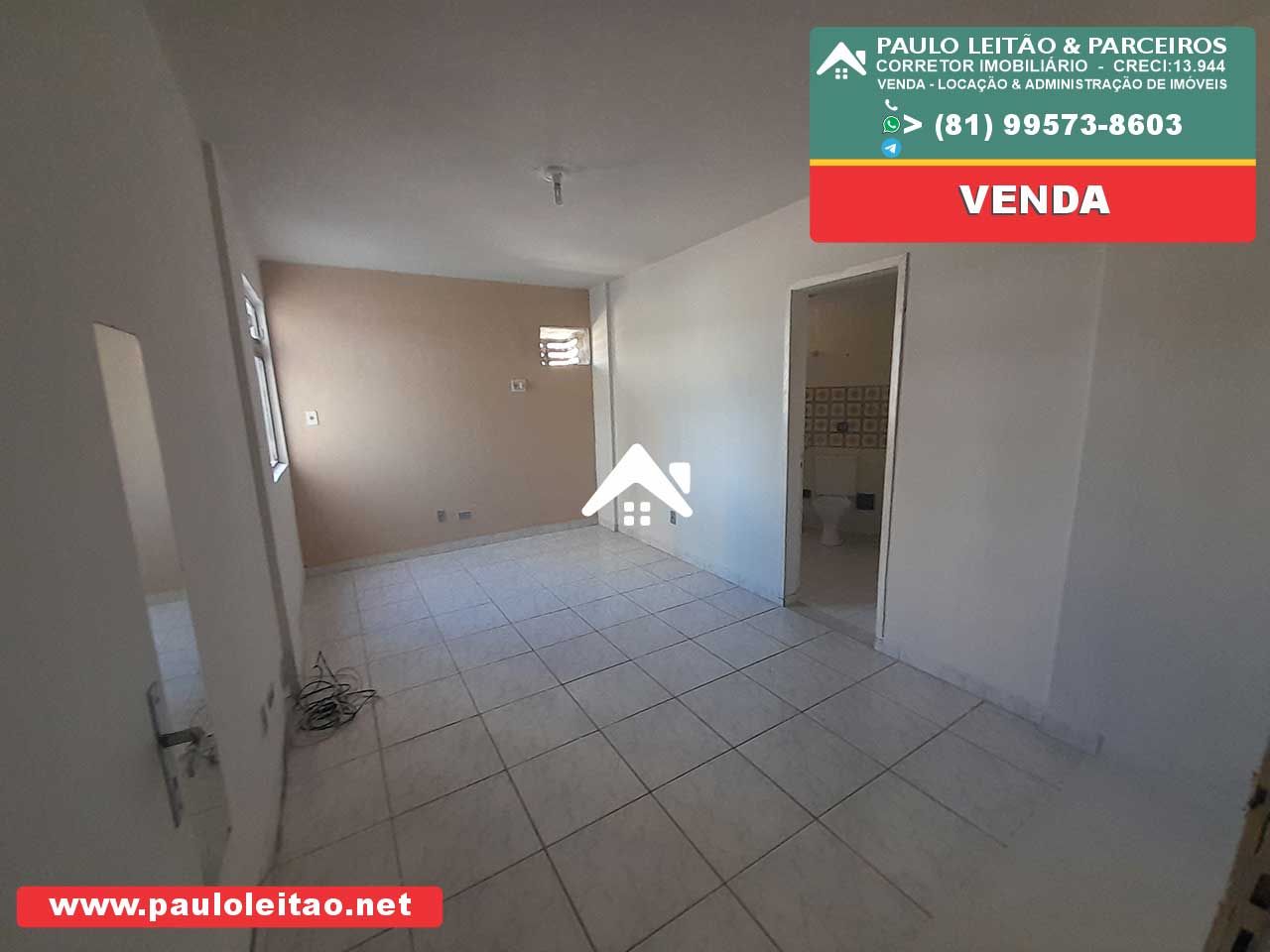 Candeias apartamento Av Bernardo. Vieira de Melo 3 quartos. Junto ao Atacadão
