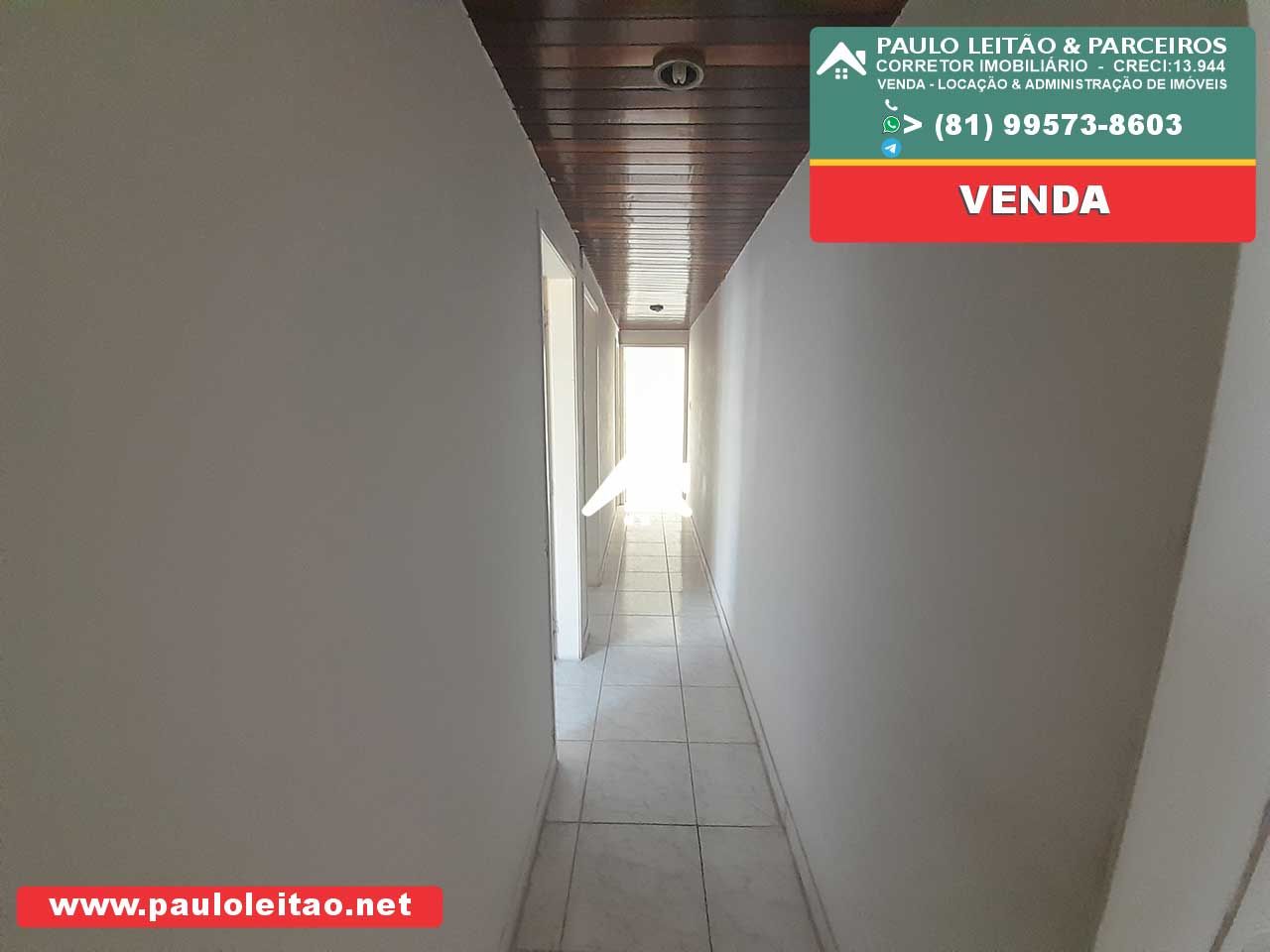 Candeias apartamento Av Bernardo. Vieira de Melo 3 quartos. Junto ao Atacadão