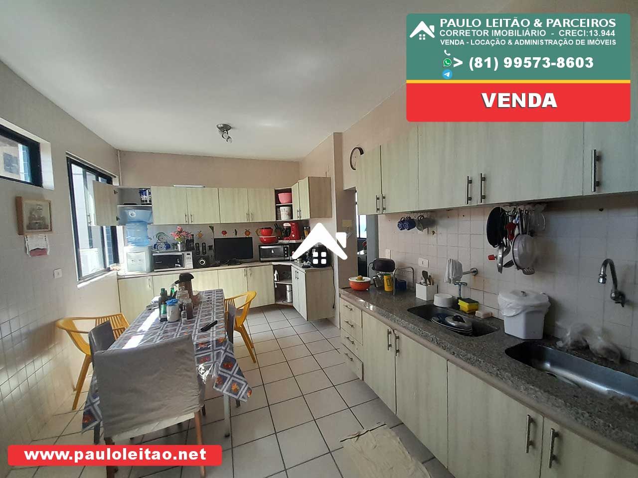 Excelente apartamento Beira mar de Candeias com 3 quartos por 950 mil reais